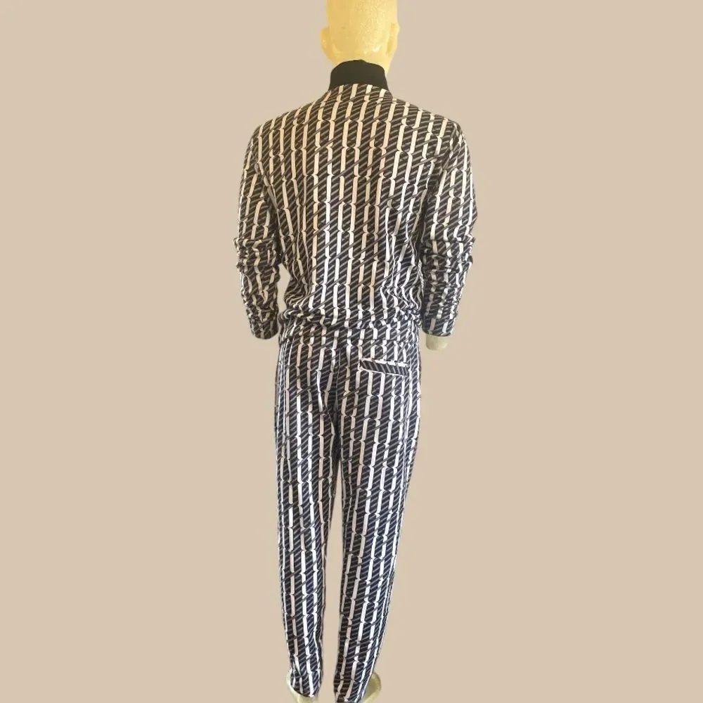 Designer 2-piece Athleisure Tracksuit - Picture 5 of 8